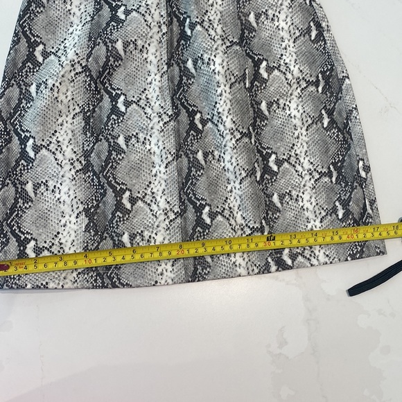 Fab’rik faux snake skin skirt. NWT - Picture 8 of 8